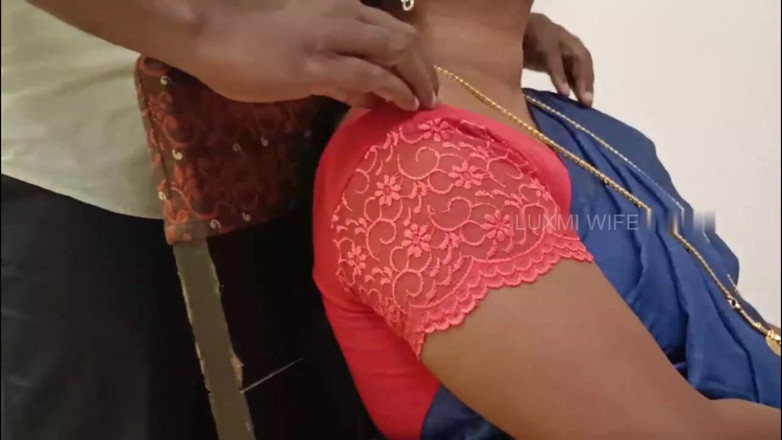 Luxmi Wife: Mengongkek Makcik Sendiri Dalam Saree Athai / Bua - Sarikata