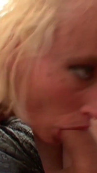 Blondie Likes Plurality