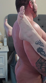Katie přistihne přítele při podvádění