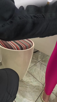 Il passeggero preferisce fare sesso ed essere rilasciato. PUNTO DI VISTA