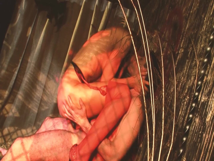 Bananas with Melons: Pussy fest scena 2 orgia tra tre amiche arrapate desiderosi di...