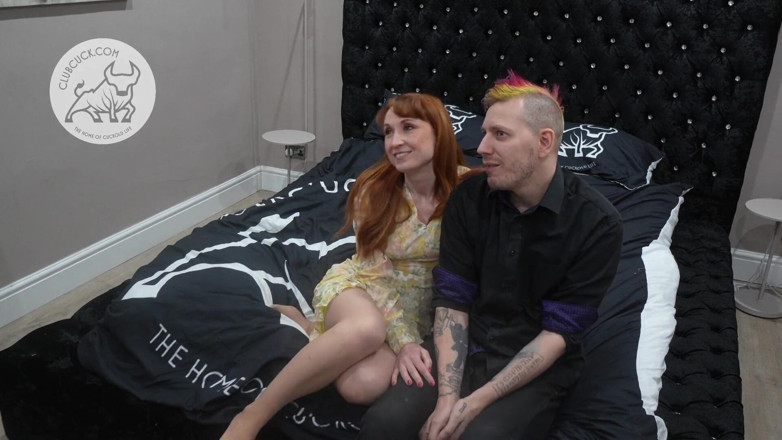 Clubcuck - cuckold: Cuck chair 25 lily kink creampie-Reinigung für diesen sperma fressenden cuckold