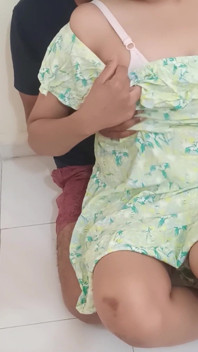 Ibu kos yang lagi sange mergokin imbibe alcahol dan lanjut ngentot memeknya habis-habisan