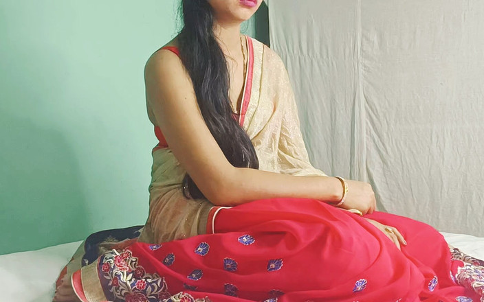 Diyahotpussy: Žhavé tělo žíznivé Bhabhi si hrálo se svým bývalým přítelem