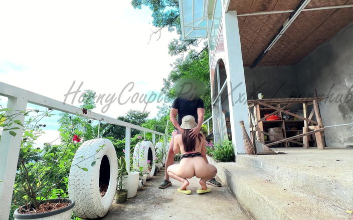 AshleyLevi: Teen Pinay Outdoor Sex- Video Outdoor
