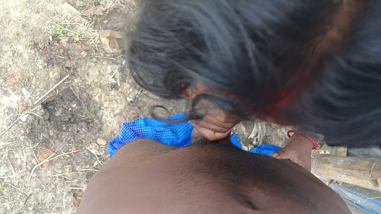 Nenika: Desi Bhabhi buitenshuis