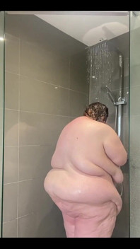 Walk in Showers Just Hit Differently