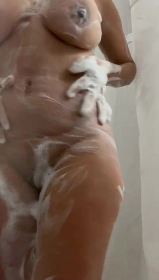BearandBeautie: Süper kafa ile duş zamanı
