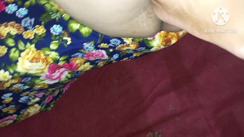 Lubnawife: XXX Desi nevlastní dcera potrestána nevlastním otcem