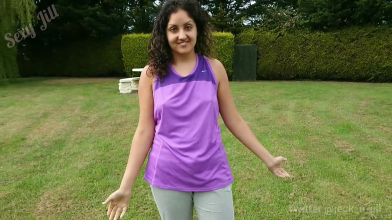 Big Ass Latina: Se exhibe, sexo y traga leche en un parque con...