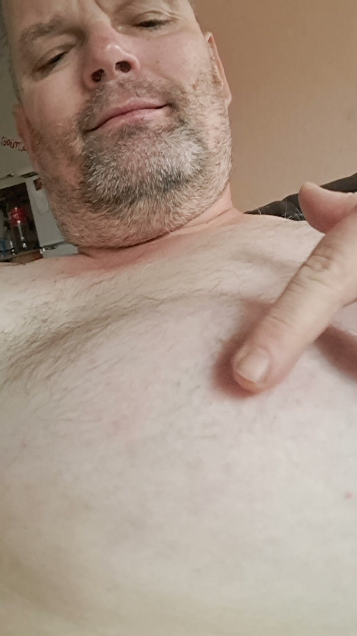Fickspecht: Tits, Tits, Tits From the Slut