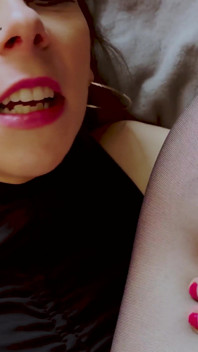Schmutzige milf isst anal creampie - alice maze