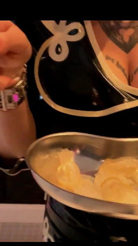 Domnișoara Alessa Milano Curvă sissy muie cu vibrator legat Feed Prezervative folosite partea 1