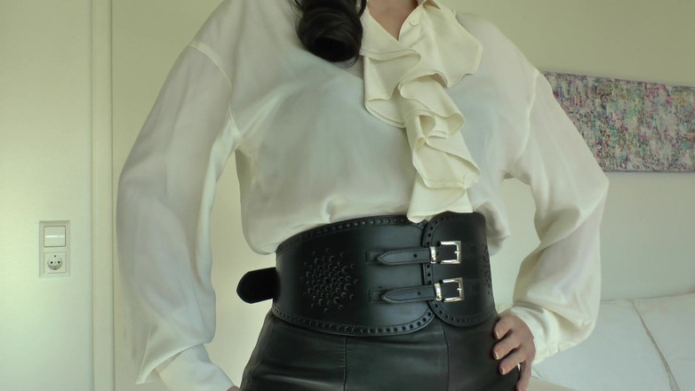 Lady Victoria Valente: Curele late strâmte partea 76 Doamna Victoria Valente