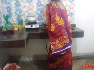 Villagesex91: Bhabhi è stato liberato in cucina