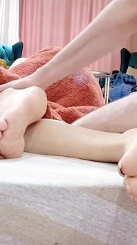 My Step-stepson Wakes Me up to Have Sex
