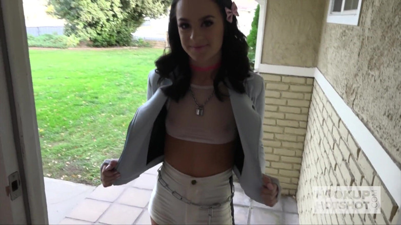 Hookup Hotshot: Hot brunette Kylie Martin hooks up with guy from dating...