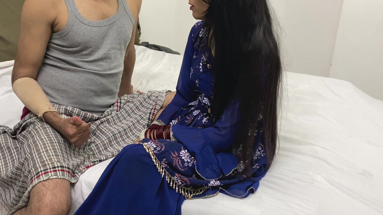 Desifilmy45: Při Pohledu Na Strýcovo Tlustého Černého Ptáka Se Panna Zatřásla a Řekla...