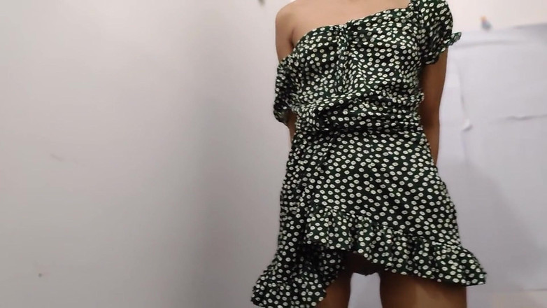 desigirl93: Ragazza carina si arrapa dopo il college, chodai kai Liya...