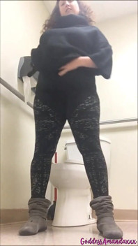 Curvy Brunette Loves Being Watched on the Toilet