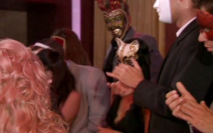 SAMURAI from Japan with Passion: Orgie galet äventyr med sexiga brudar