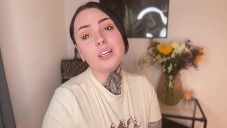 Miss Valentina: Vyčistěte můj zadek