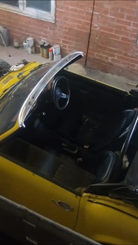 Nostaljik araba kamera arkası