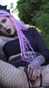 Gothic Slut Vibes