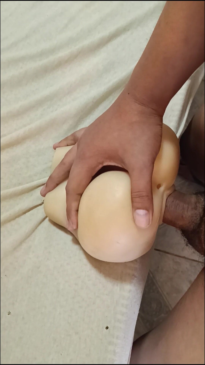 Fito Torres: Deep Pleasure with My Pocket Pussy