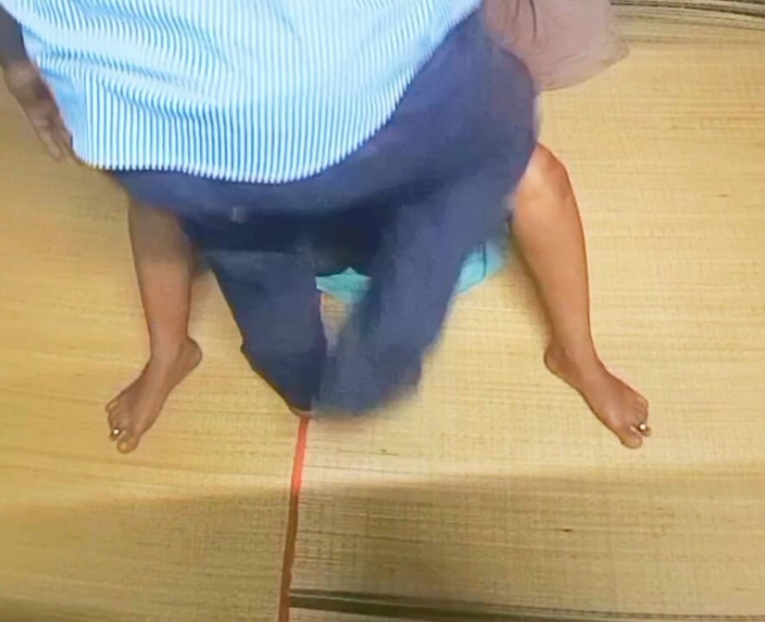 Priyanka314: Studentka má sex s tetou doma