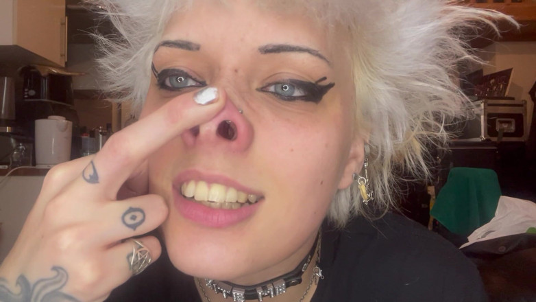 Glitterqueen1999: Fuck My Piggy Nose JOI Nose Fetish