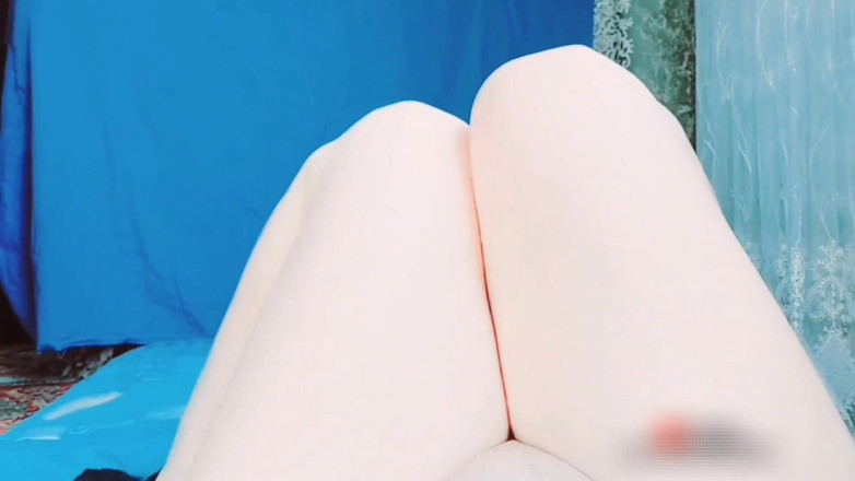 Kitty_Cross: +18 Modell Crossdresser Kitty Sexy Byfru hemmafru klänning långa strumpor...