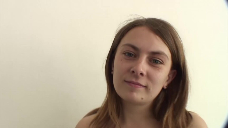 German amateur couples: Sexy Looking Babe From Germany Pleasing a Cock in POV...