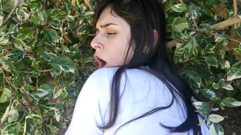 Shamelesscouple: Student Babysitter Does Boss Relax