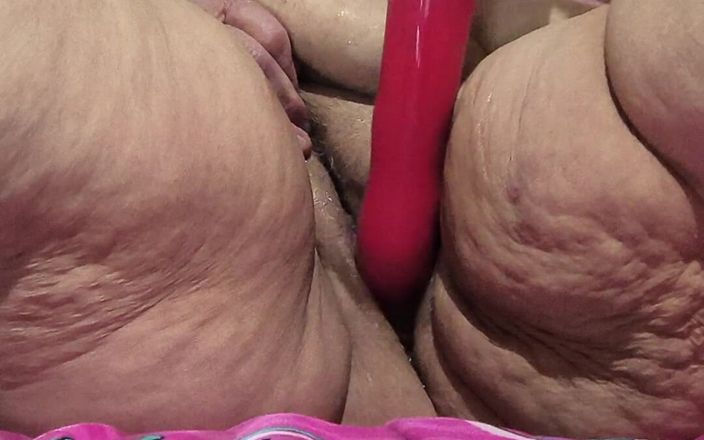 HerculesnVENUS: Mlle Priss squirte