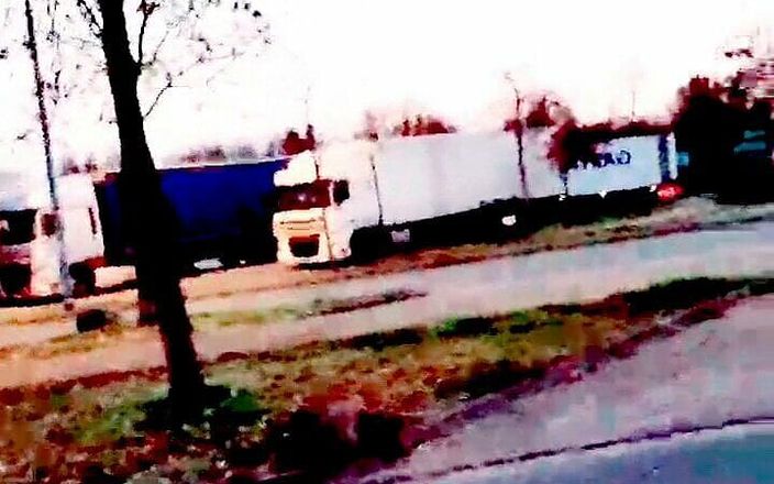 Slutboyben: Slutboyben Cam4 шлюха с членом публично выставлена напоказ