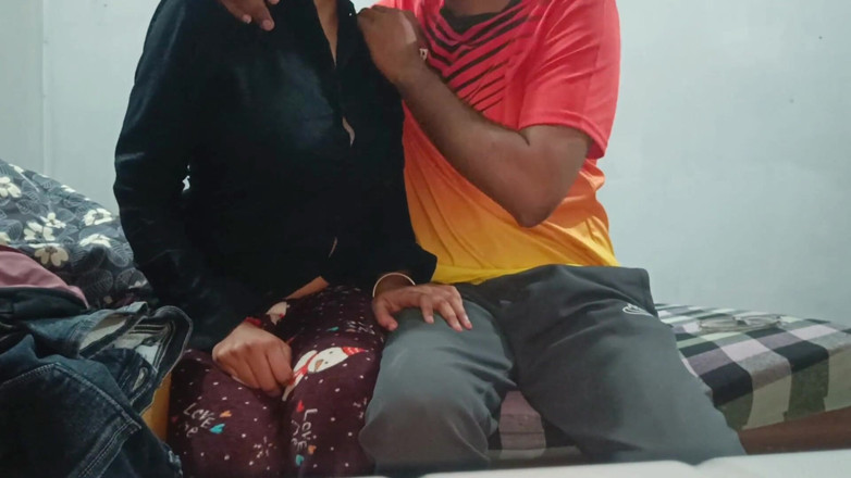 Hotty_ragini: Market Gayi to Jija Ji Ne Mujhe Chod Kar Meri...