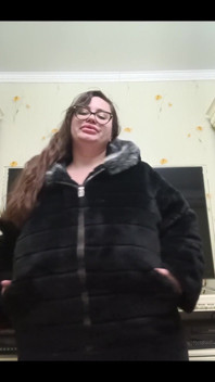 Im Nude Under Coat