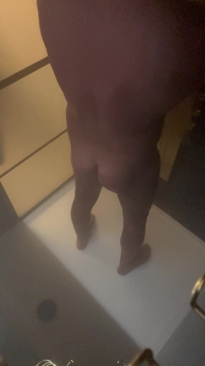 Razzle6: Czas na prysznic