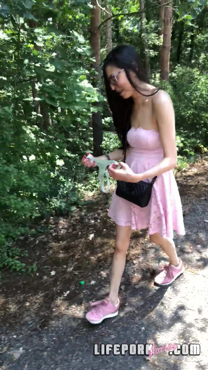 Life Porn Stories: Life Porn Stories 11 - Part 4 Time to Air the Pussy