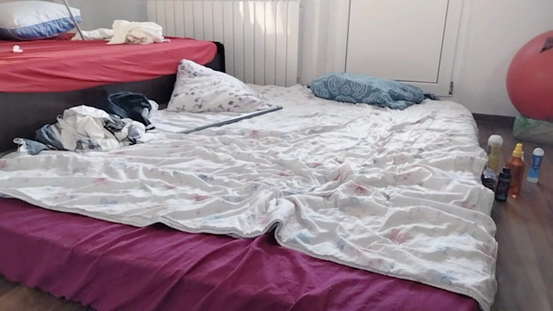 Mirsur: Sensual Massage of a Sexy Couple with Oil on the...