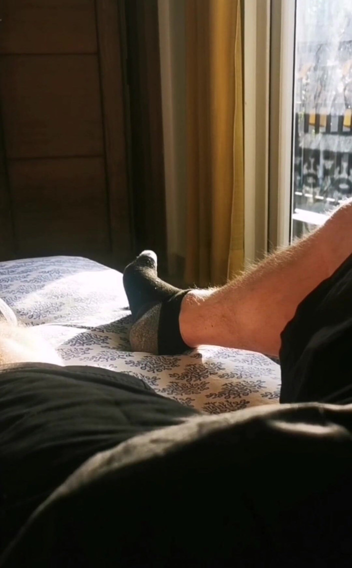 Dirty Talking Guy: Jistě mě sousedka sledovala