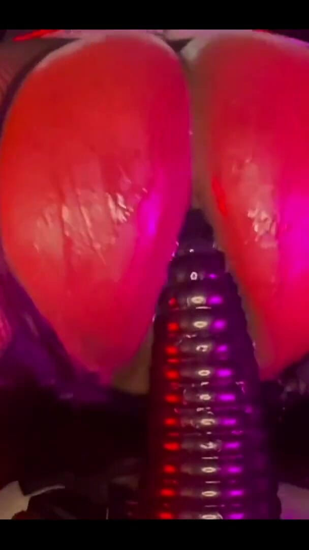 Can I Twerk on Your Fuck Stick Like This? (Dipso deep)