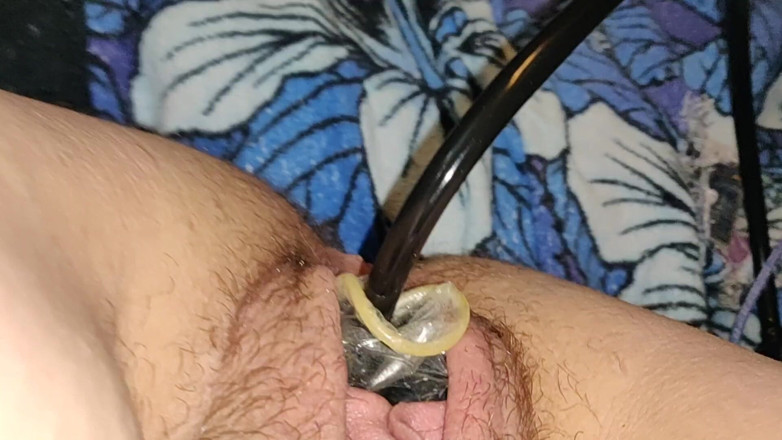 CountryPrincessBaby: Behaarte muschi mit aufblasbarem