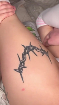 Starší muž si hraje s mojí kundičkou a šuká mě