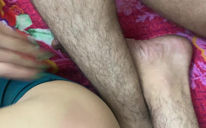 Riya mickey: Tutto ciò che hai immaginato, e molto di più di...