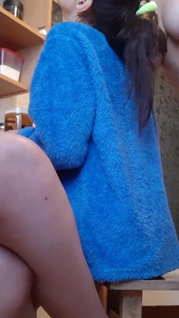 Cele mai puternice gemete lesbiene și orgasme în trei