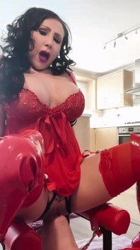 Nicole DuPapillon UK's Longest Labia  - Queening Stool Session- Just Lick My Cunt