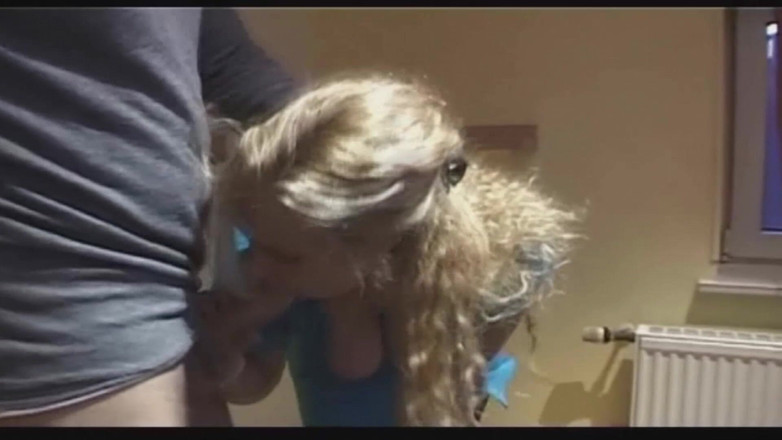 Monde Francais: Questa signora bionda dalla francia ha una grande sborrata sul...