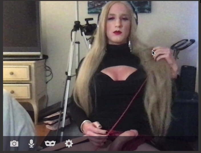 Sissy Bailey Wilde: Hot Tgirl Kamming Kutas i Anal